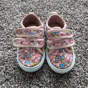 Floral Size 4 Shoes with Velcro Straps